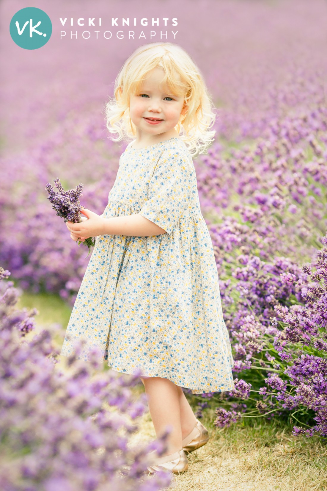 lavender-child-photo-shoot-vicki-knights-01