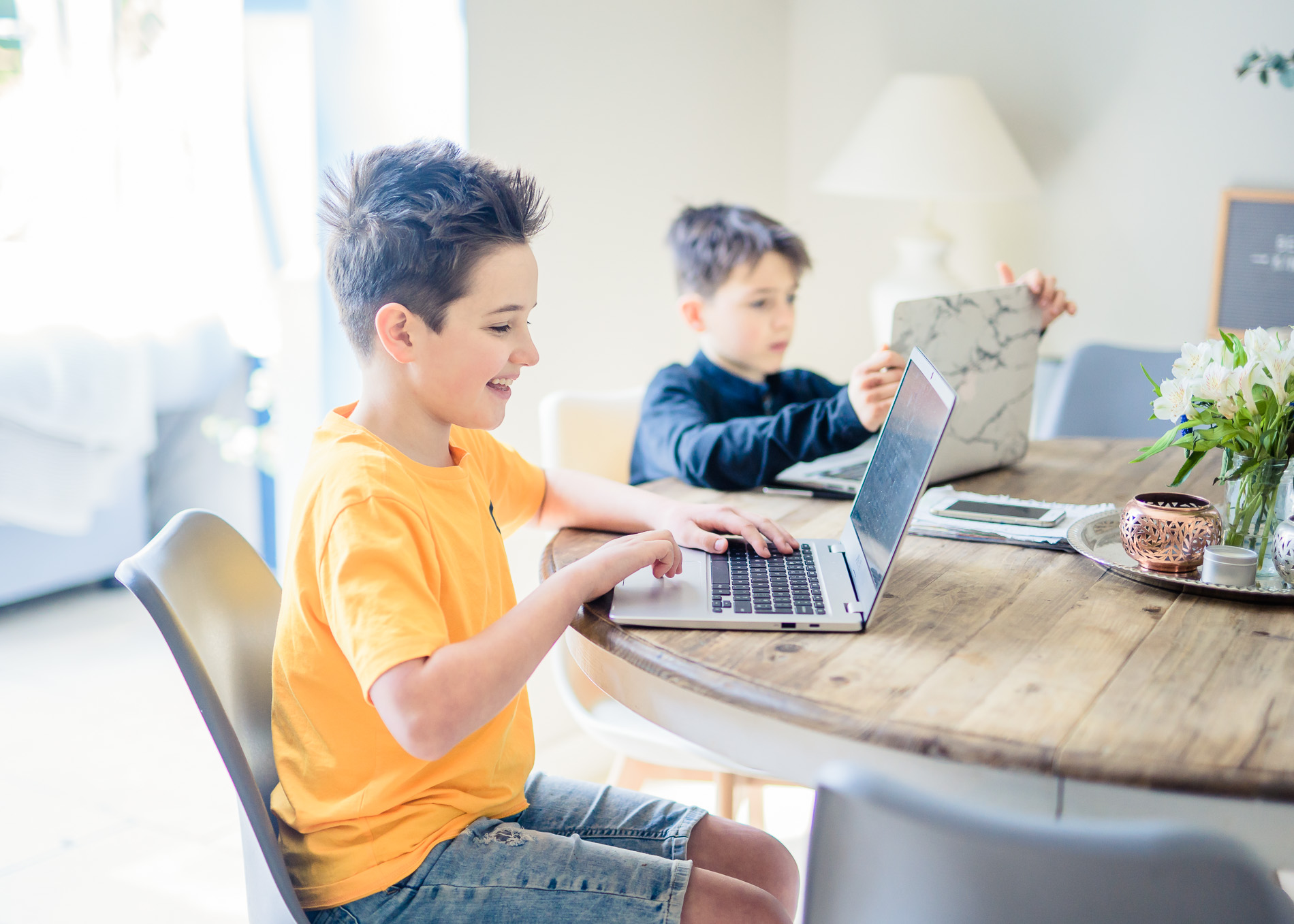 child-photography-at-home