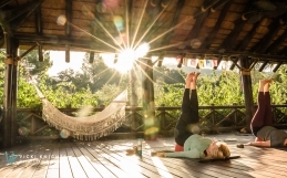 Gin & Yin Yoga Retreat in Andalucia | Yoga Retreat Photographer